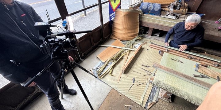 畳職人の作業場を取材